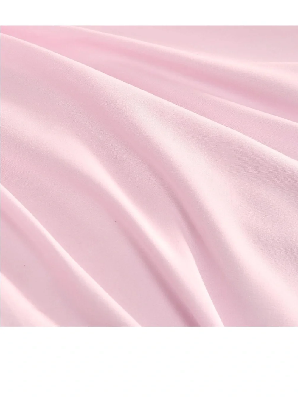 Juicy Couture Ribbon Ruched 3 Piece Full/ Queen Comforter Set, Pink Marshmellow